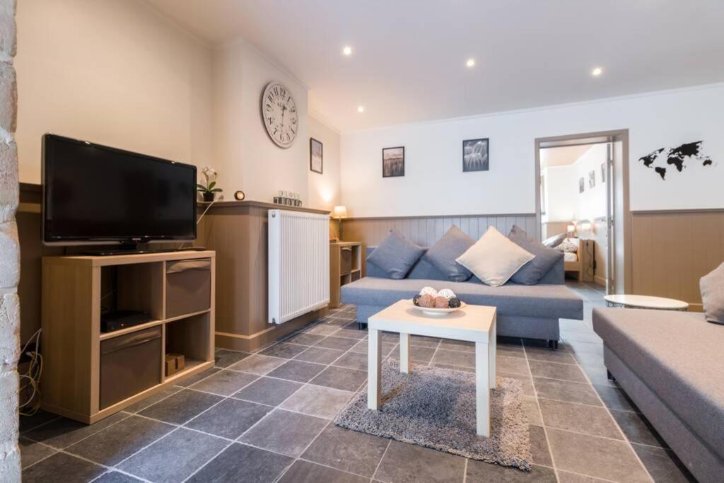 Apartment Spacious Aan Damse Vaart @